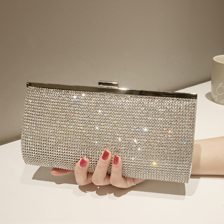 Street Fashion Photo - Chain Women Evening Bag Clip Shell