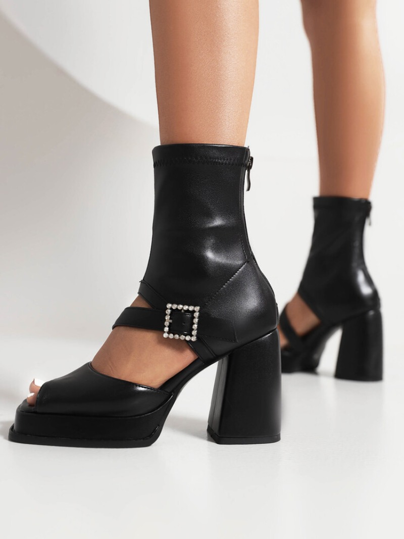 Design Women Gladialtor Sandal - Street Fashion Female ulasan dan harga