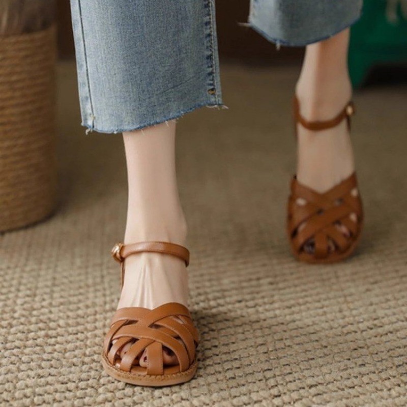 Shoes Female 2025 Buckle Strap - Street Fashion Female ulasan dan harga
